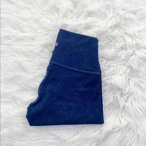 NWOT Lululemon Wunder Under Crop